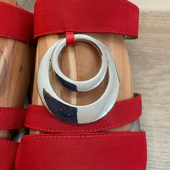 Karen Scott Women’s Red Evonne Elastic Comfort Slip on Slide Sandals | Size 9 - Picture 3 of 9